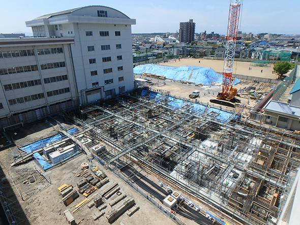 仮設通路内観